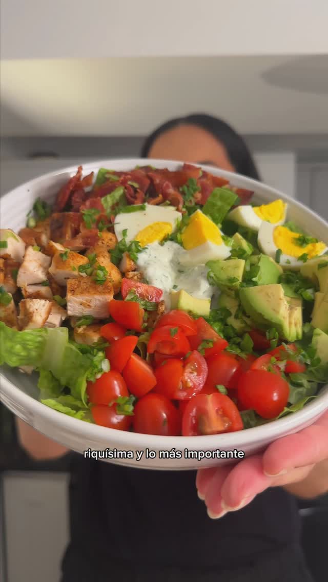🥗 Ensalada Cobb de Pollo