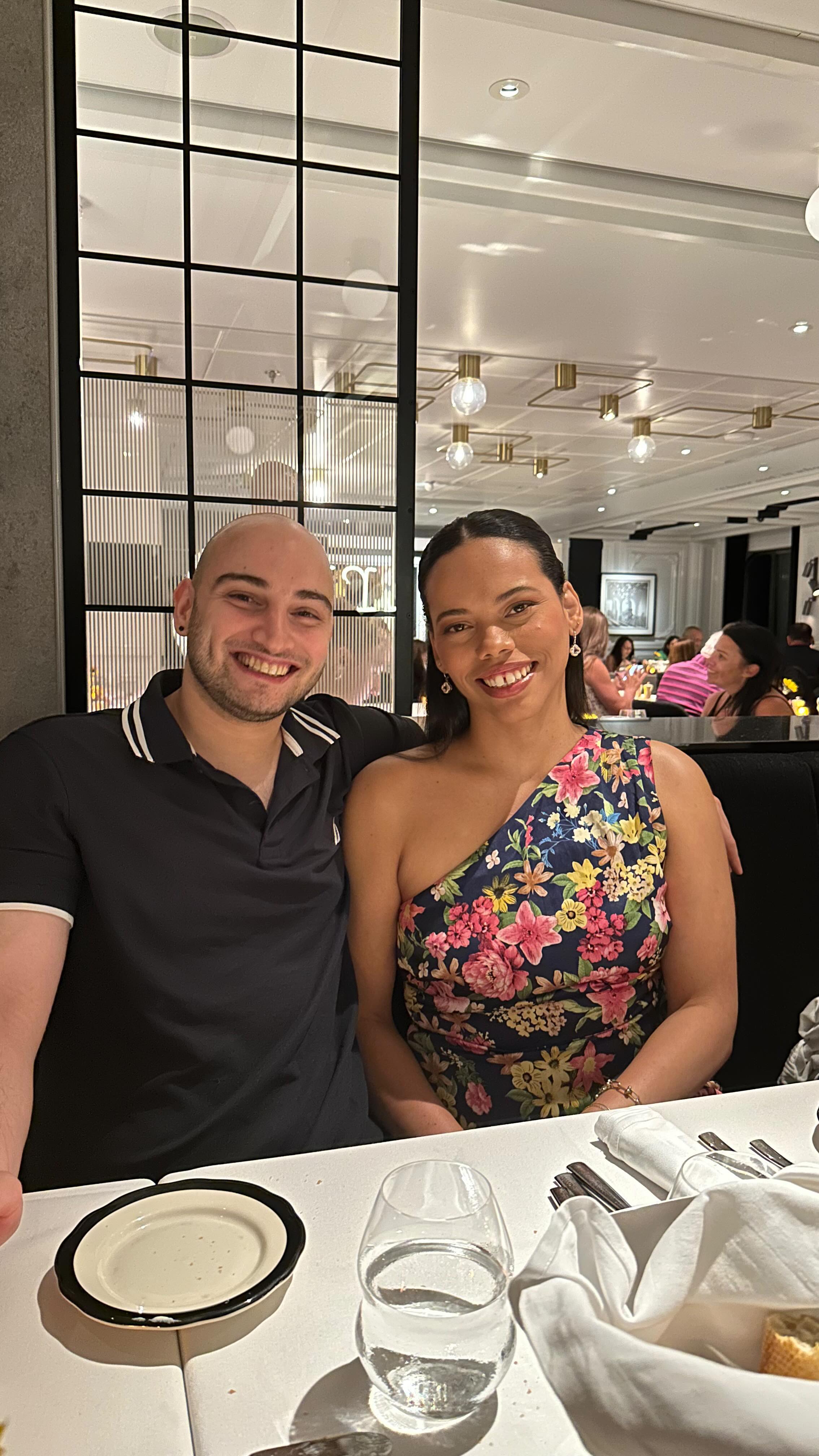 Llevamos planificando estas vacaciones por tanto tiempo y que alegría que pudimos disfrutar todos juntos! 🥰🚢💕✨ @celebritycruises #vacationmode #cruceroporelcaribe