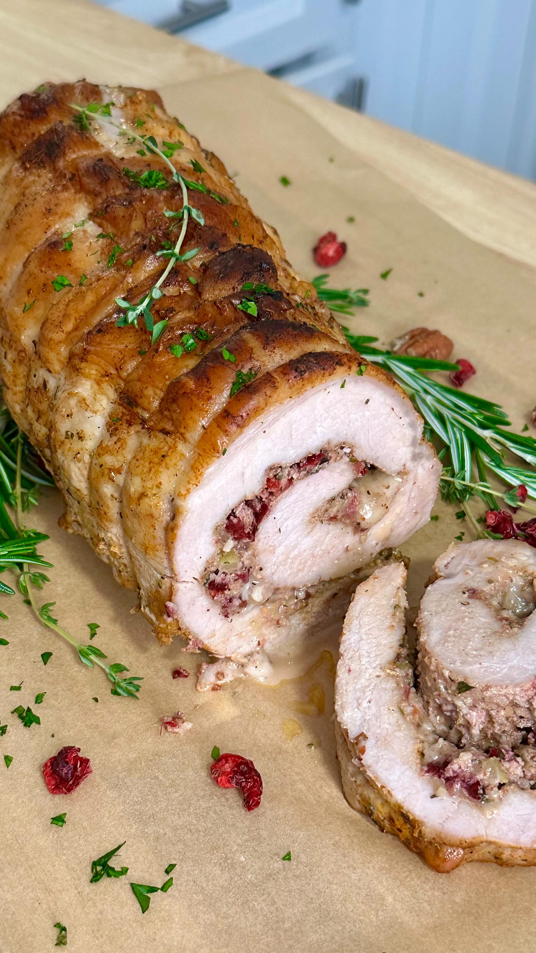 🥓Lomo de Cerdo Relleno de Tocineta y Hierbas con @prairiefresh