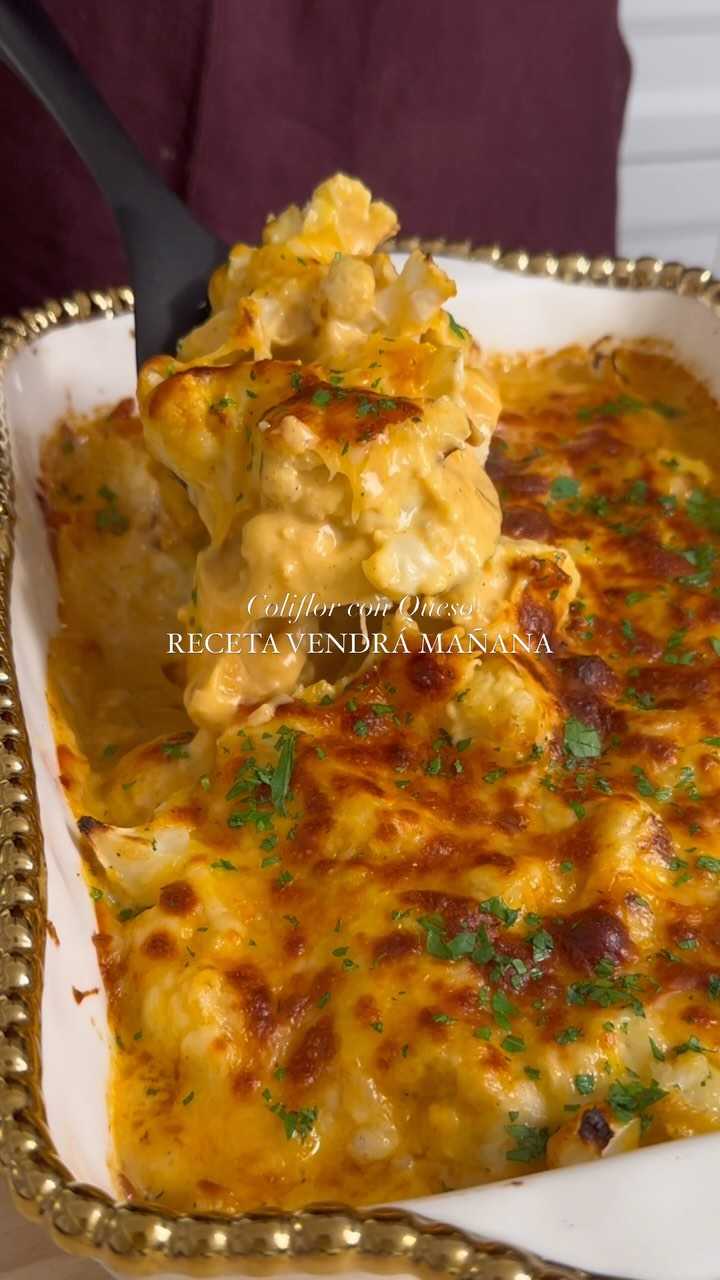 ¡Mañana viene la receta de coliflor con queso! ¿Quién quiere un bocado? 🤗💕#acciondegracias #bajoencarbohidratos #sinazucar
