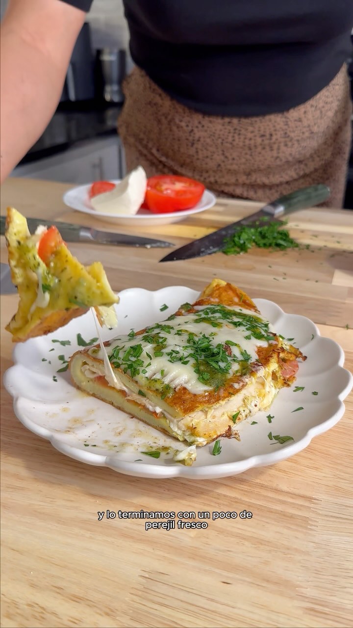 🤤 Omelette Relleno de Pavo y Mozzarella