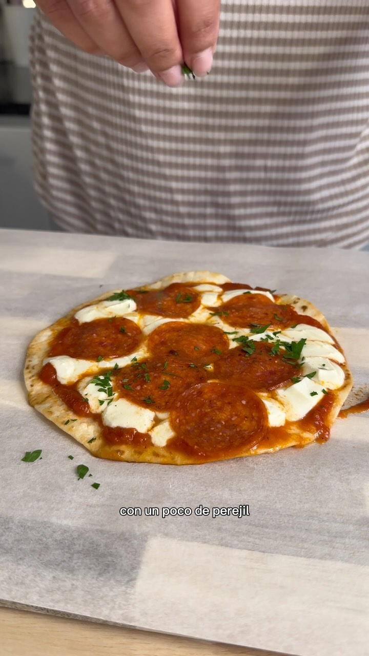 🍕💕Pizza de tortilla baja en carbohidratos!