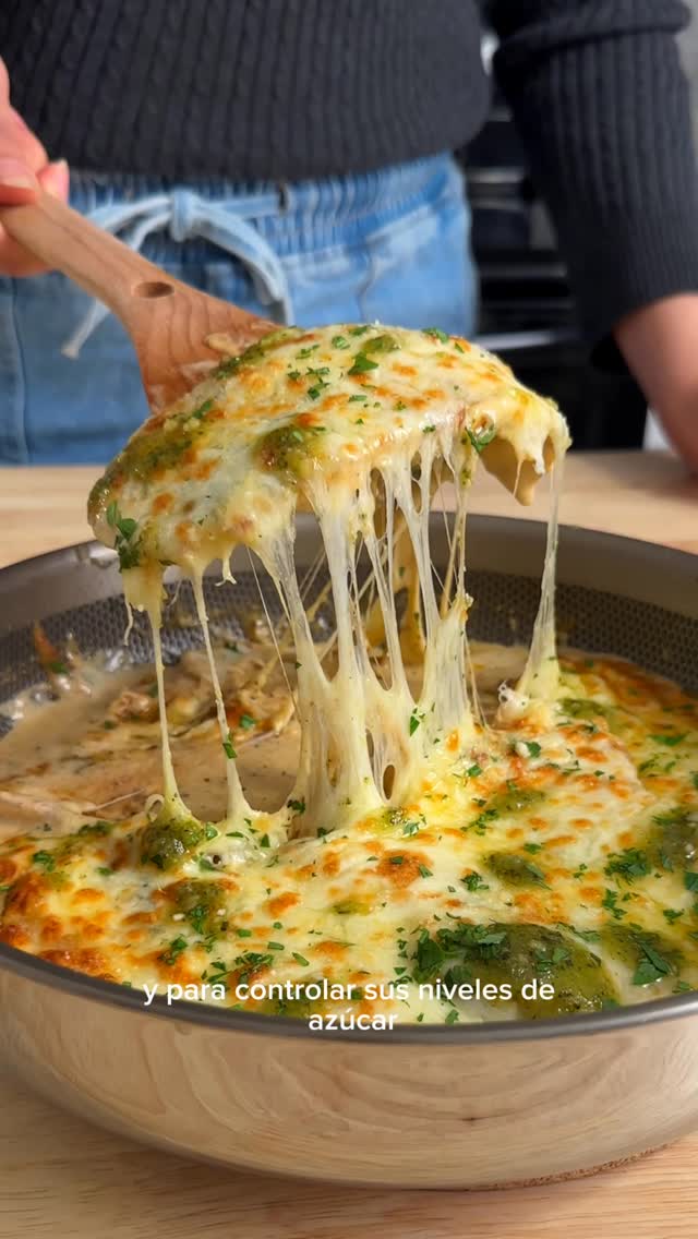 🤤Pollo Cremoso al Pesto (Bajo en Carbohidratos y Sin Azúcar)