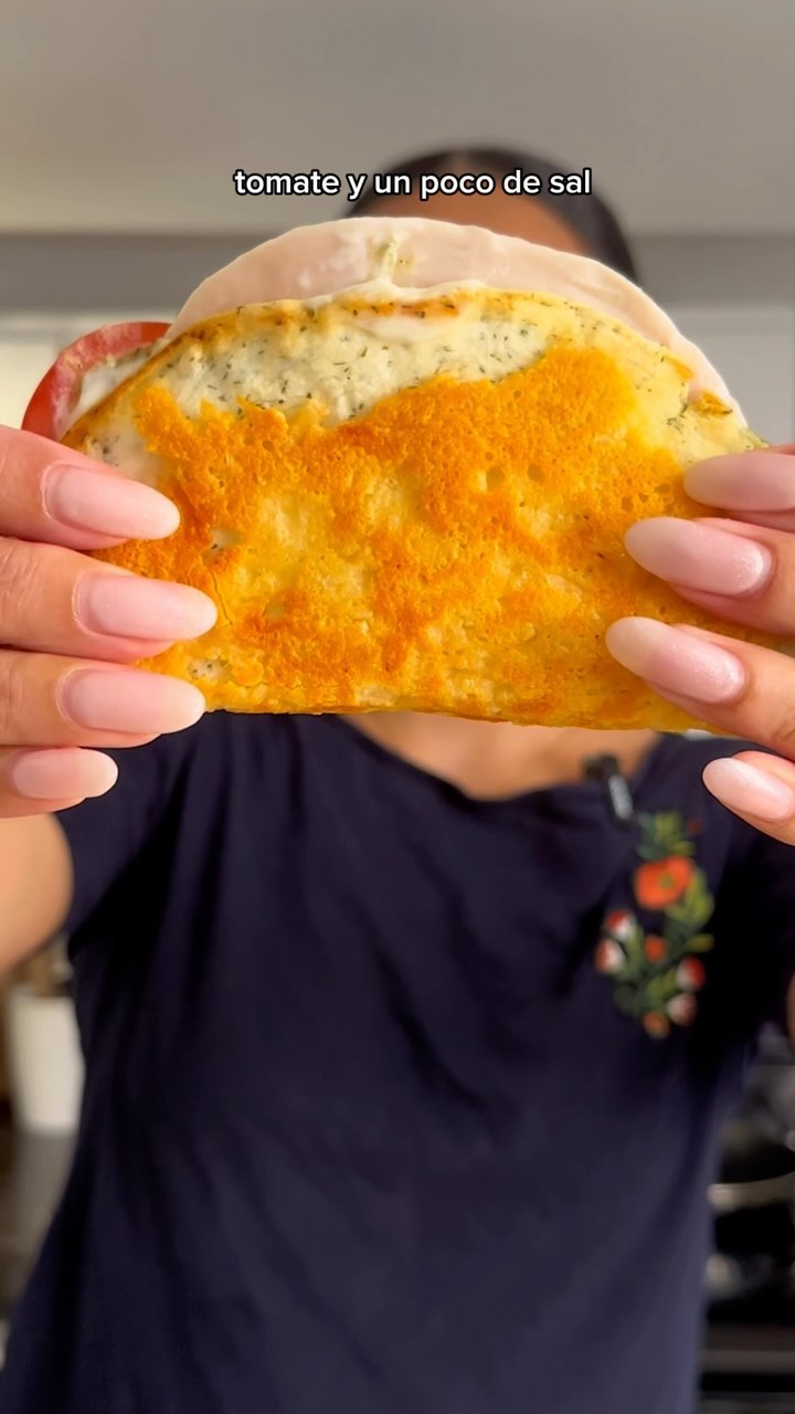 🥚 Wrap Crujiente de Huevo con Parmesano 🧀