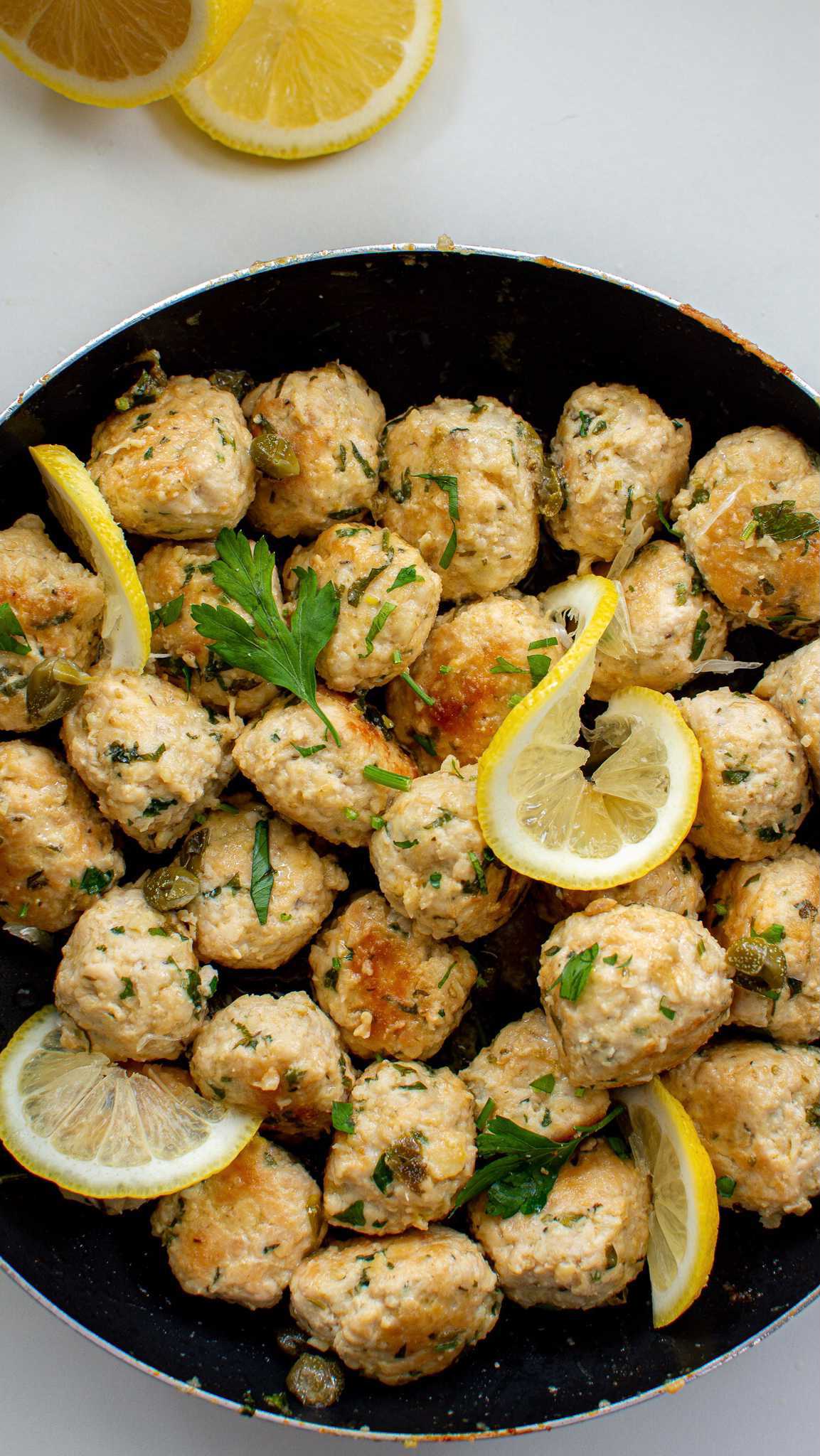 Chicken Piccata Meatballs 🤤 Recipe here ⬇️