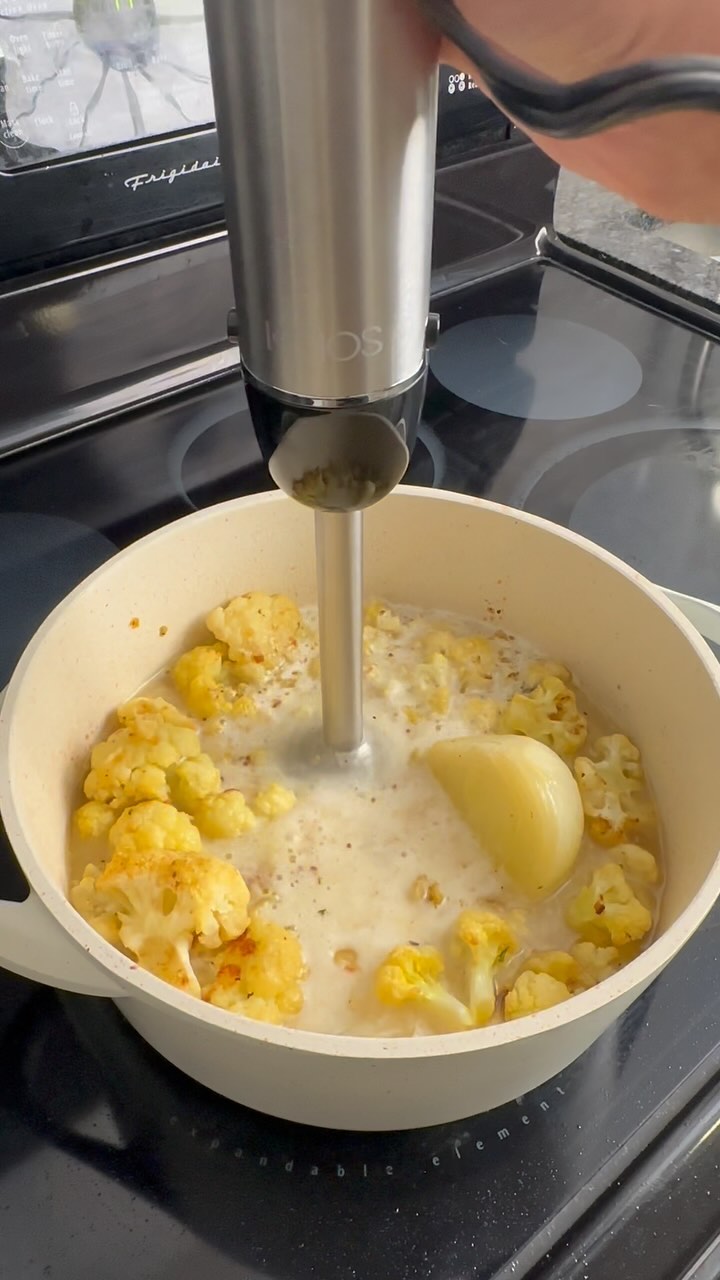 Favorite cauli soup to date! 🤤