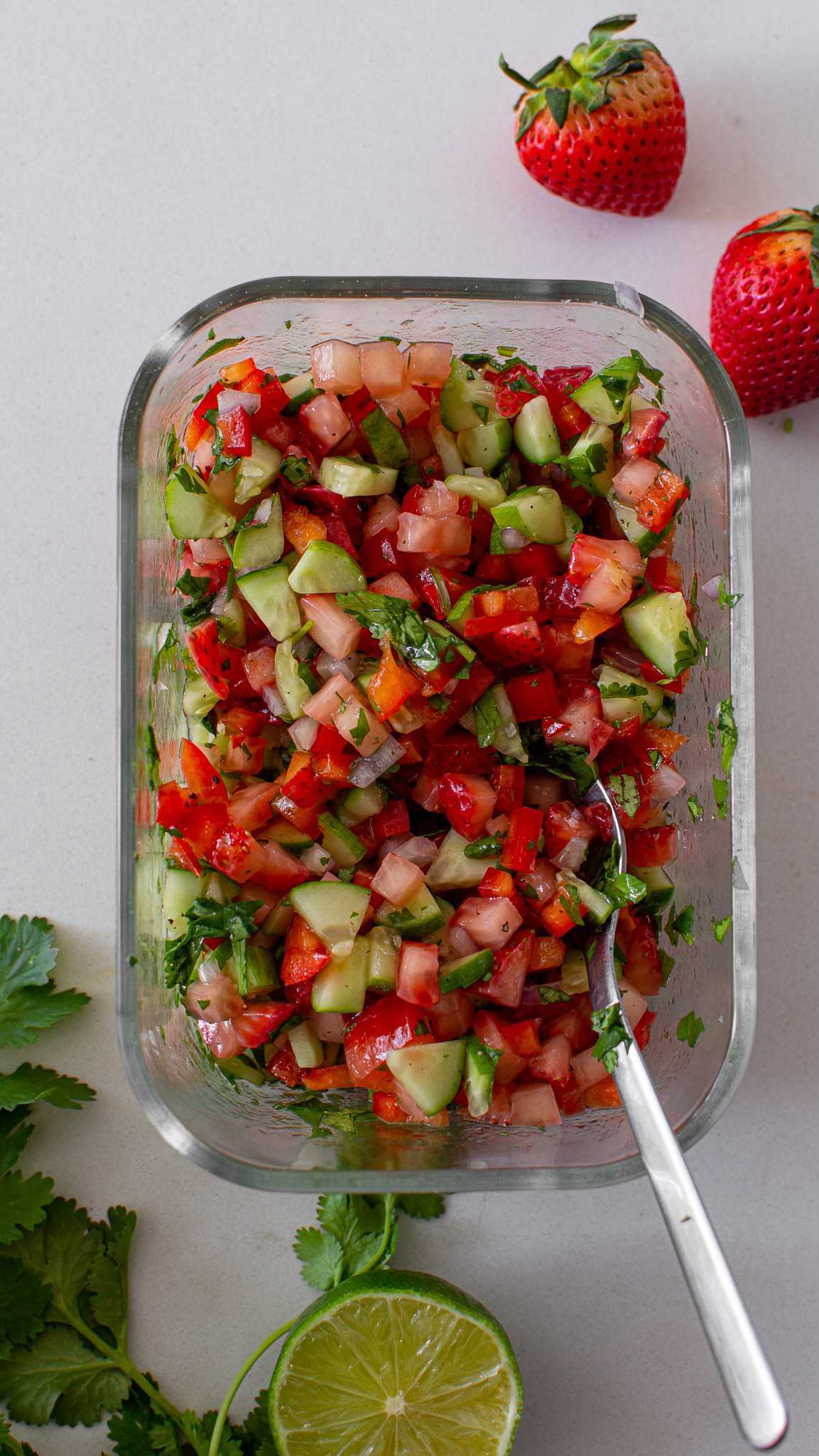 Fresh summer salsa 🍓