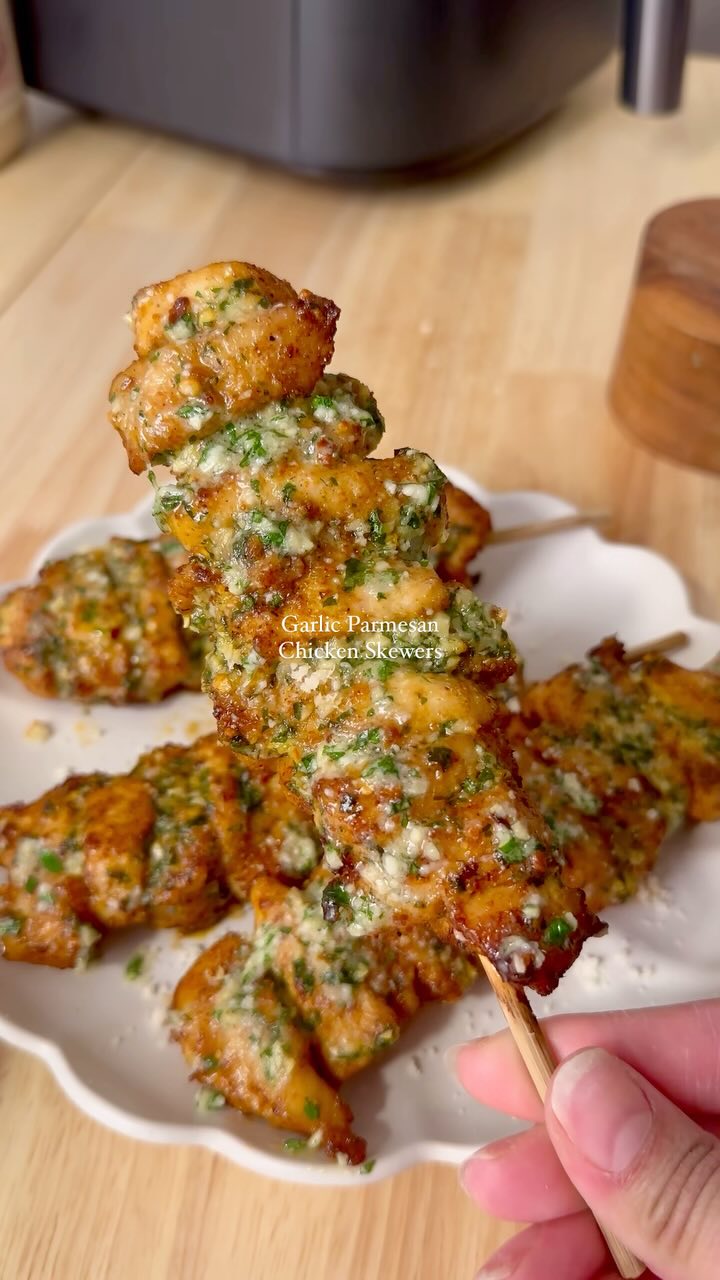 🍗 Garlic Parmesan Chicken Skewers