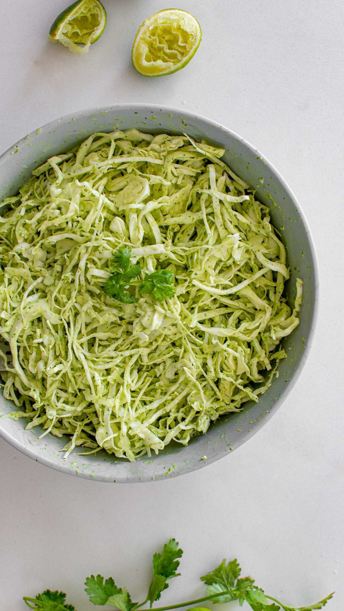 Here’s an easy slaw that’s perfectly light and refreshing 🥬
