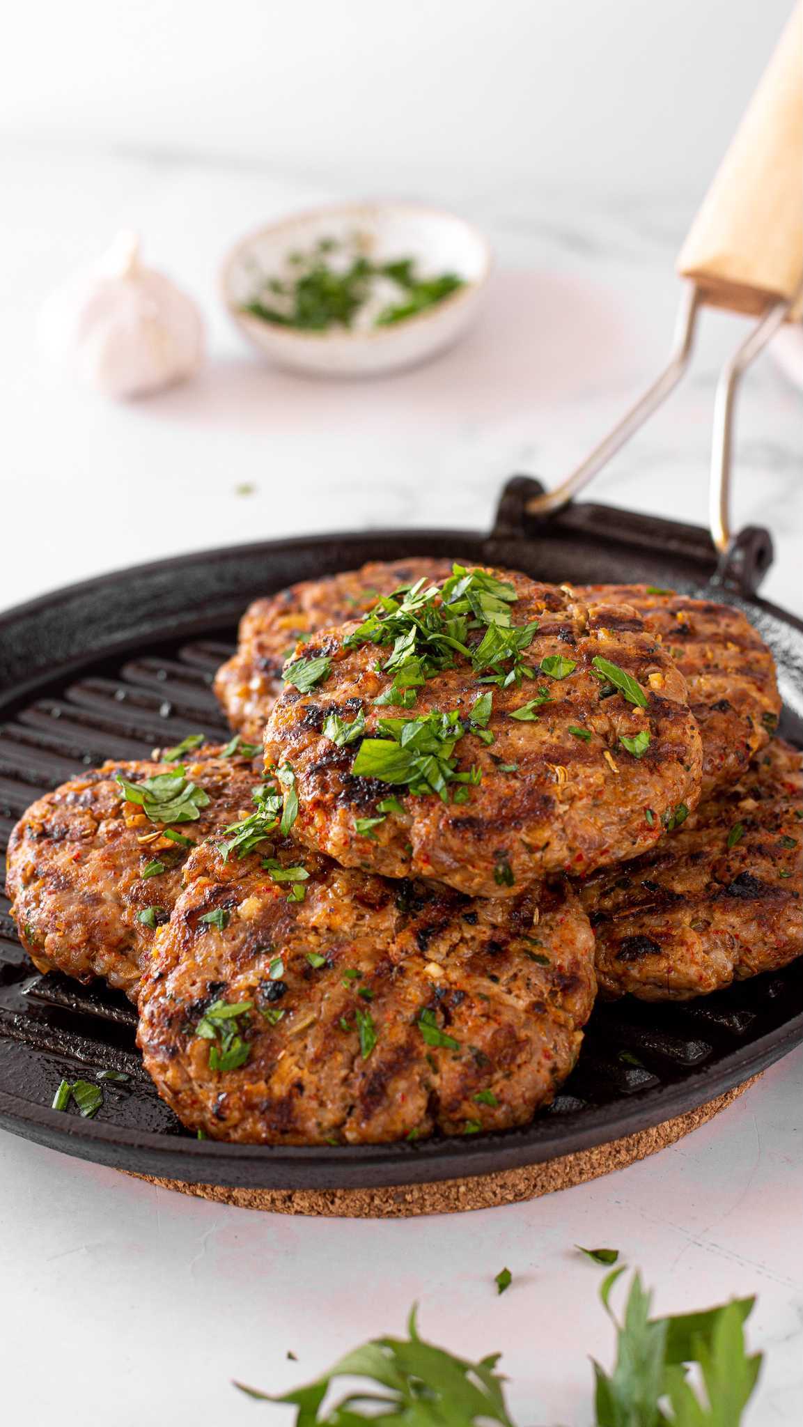 Here’s how to make this delicious sausage paddies🔽