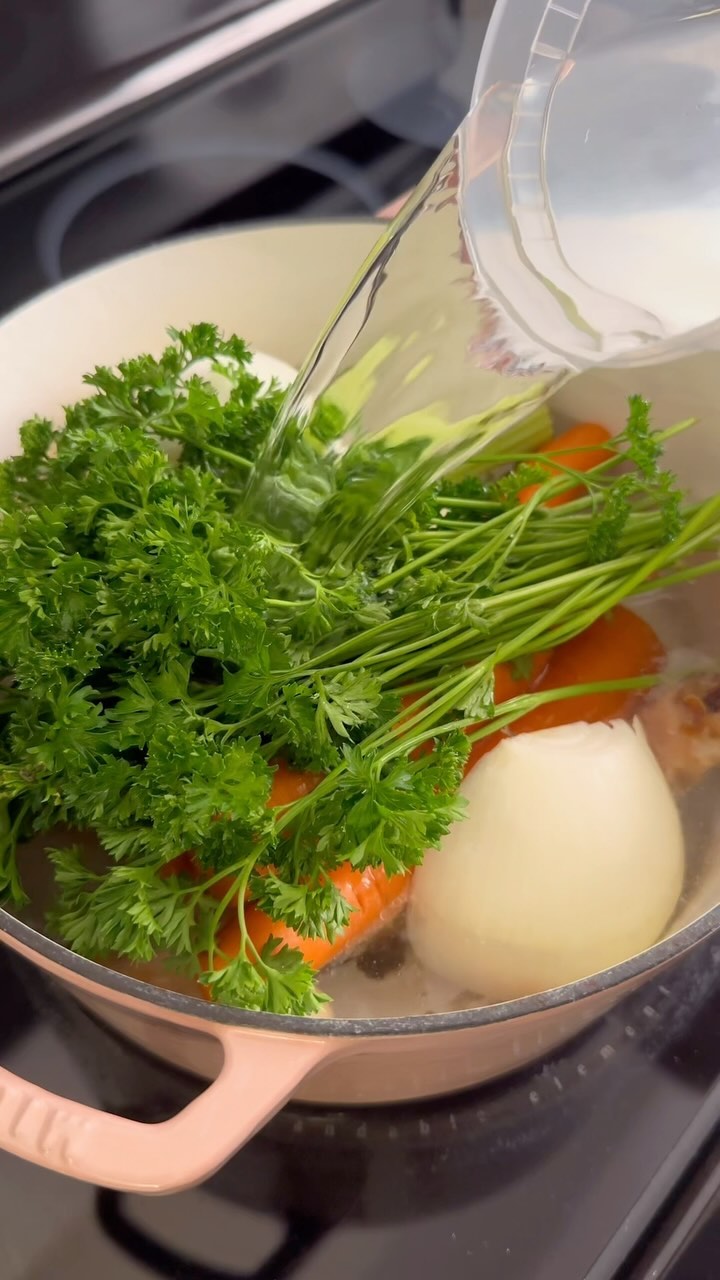 🍗Homemade Chicken Bone Broth