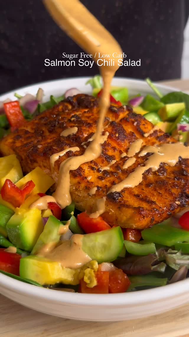 🍣 Salmon Soy Chili Salad