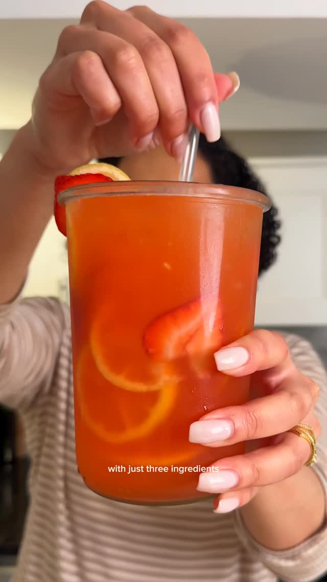 Sugar-Free Strawberry Lemonade 🍓🍋