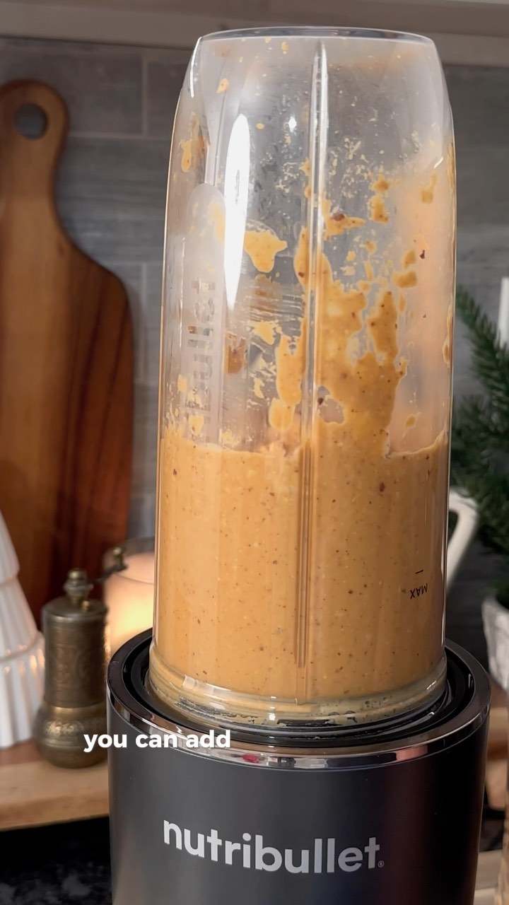 🥜This 10 minute blender peanut butter is more affordable than “organic” storebought, way tastier, and incredibly easy to make!