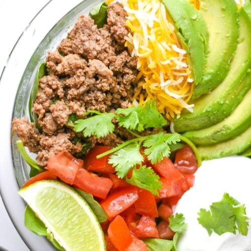 sweetketolife.com-taco-salad-for-keto-ingredients-cheesy-ground-beef