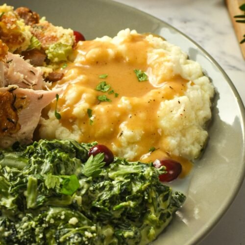 sweetketolife.com-keto-friendly-gravy