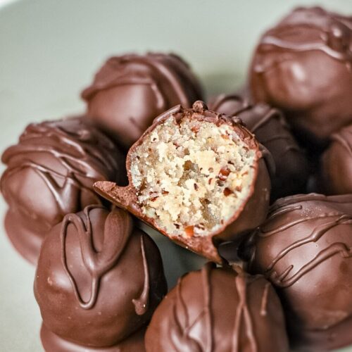 sweetketolife.com-keto-truffels-recipe-pecan-pie-low-carb