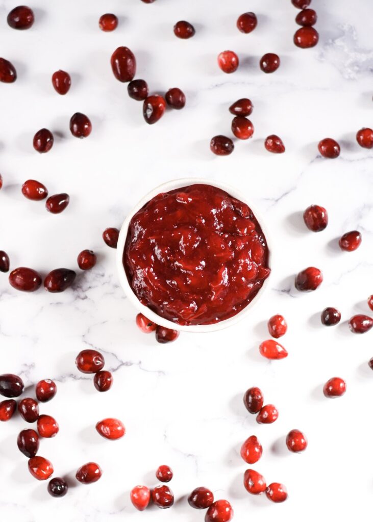 sweetketolife.com-no-sugar-cranberry-sauce-keto