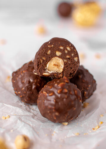 sweetketolife.com-keto-ferrero-truffles