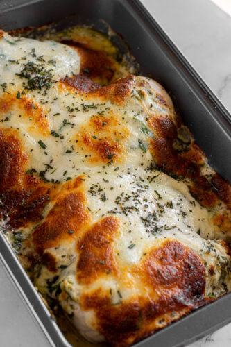 sweetketolife.com-cheesy-spinach-chicken-bake
