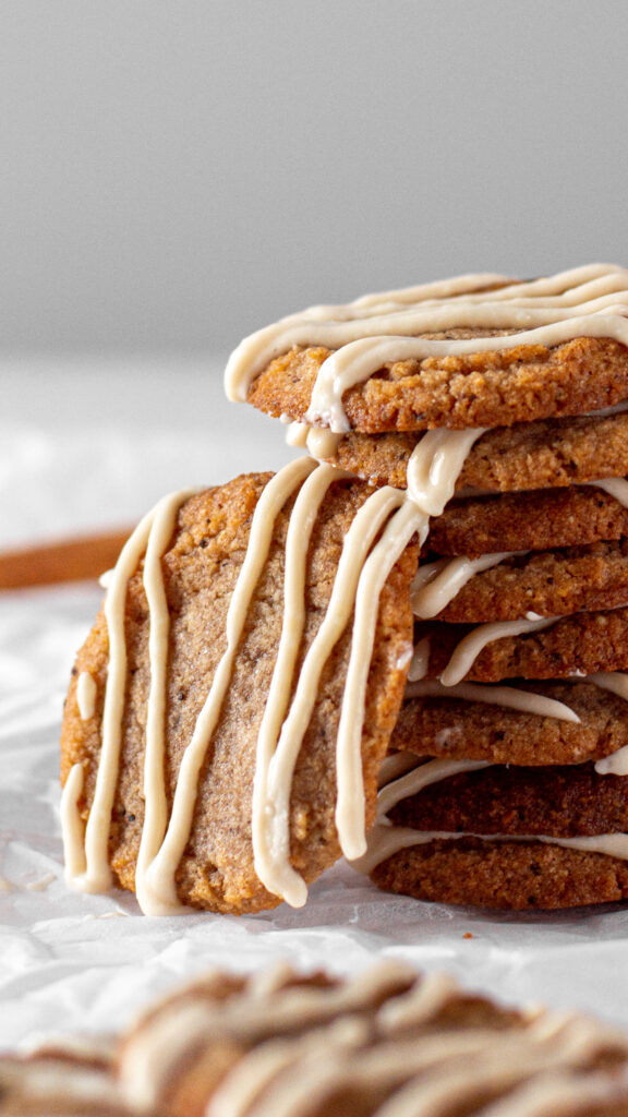 sweetketolife.com-pumpkin-spice-cookies-keto