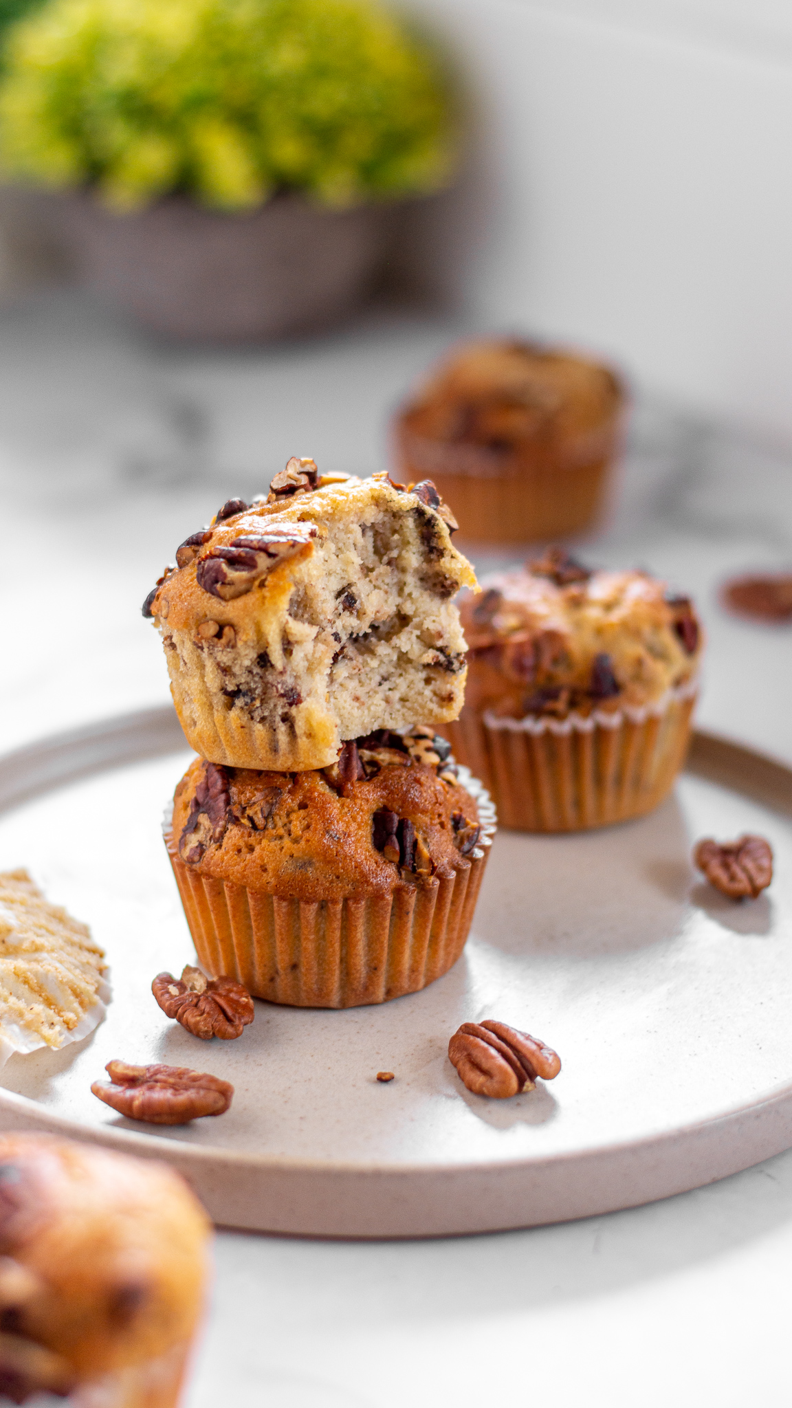 sweetketolife.com-maple-pecan-muffins-keto